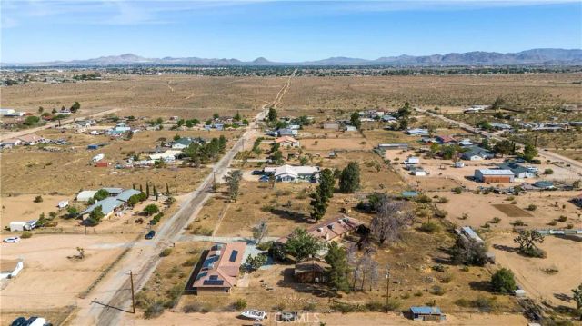 9473 Juniper, Apple Valley, CA 92308