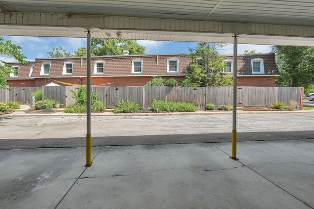 2795 Chateau Circle, 50, Columbus, OH 43221