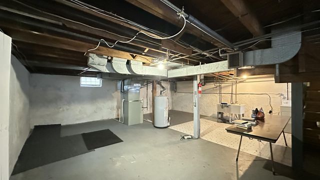 515 Storrs Street SE, Grand Rapids, MI 49507