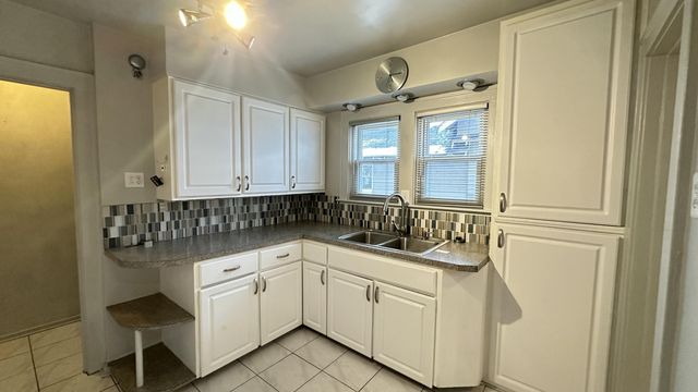 515 Storrs Street SE, Grand Rapids, MI 49507