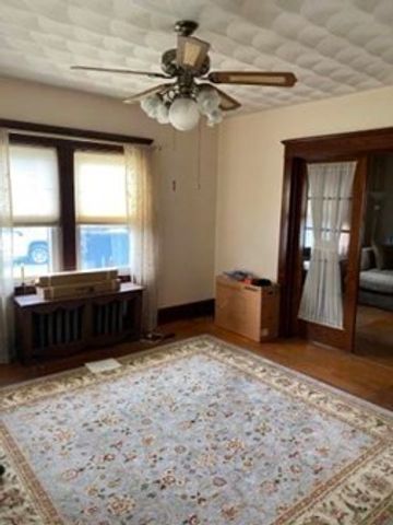 7 Exchange St, Westfield, MA 01085
