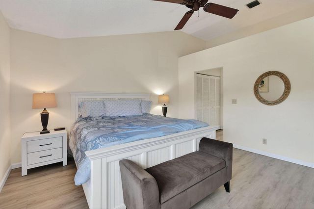 717 Ocean Dunes Circle, Jupiter, FL 33477