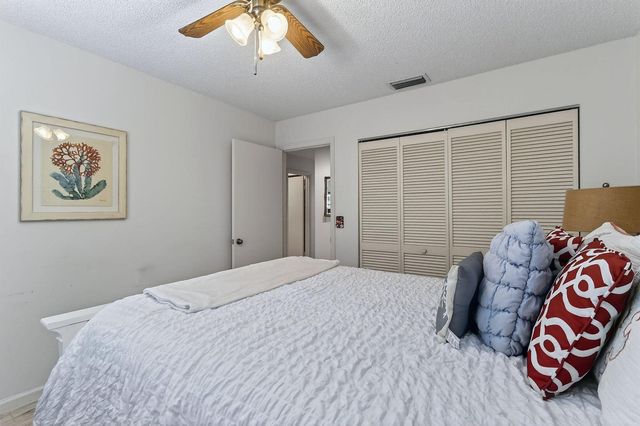 717 Ocean Dunes Circle, Jupiter, FL 33477