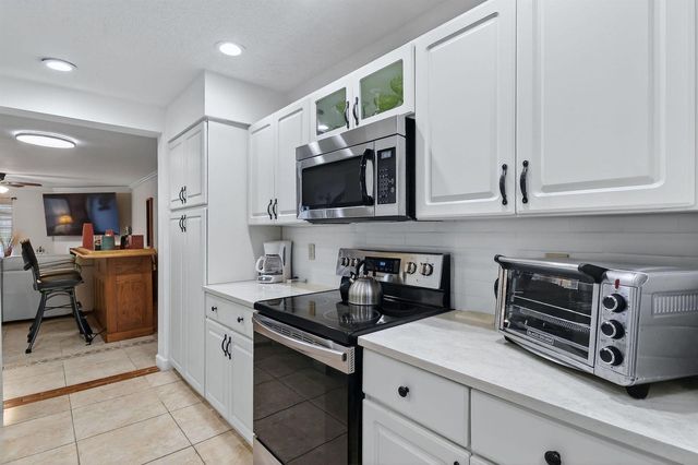 717 Ocean Dunes Circle, Jupiter, FL 33477