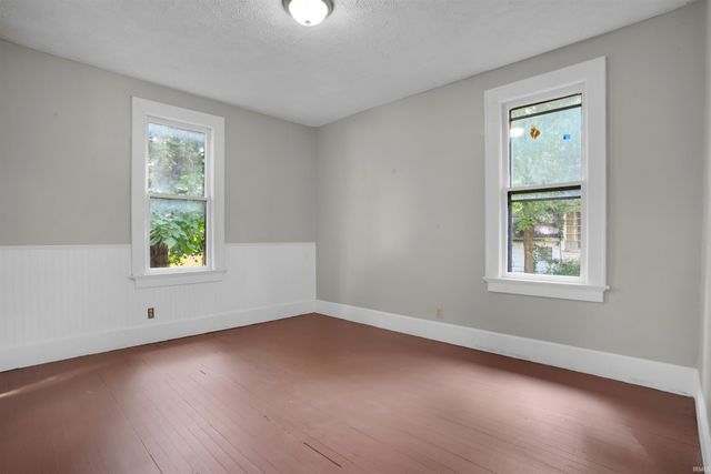 813 Jefferson Avenue, Evansville, IN 47713
