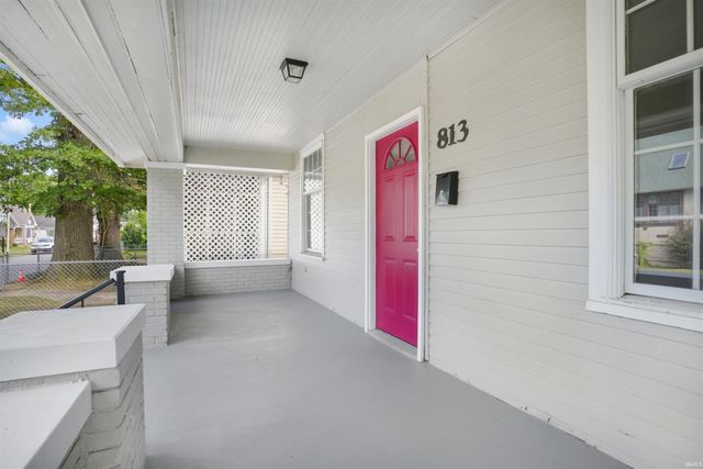 813 Jefferson Avenue, Evansville, IN 47713