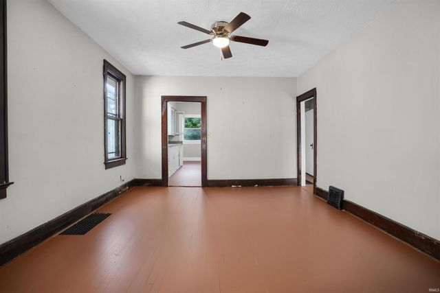 813 Jefferson Avenue, Evansville, IN 47713