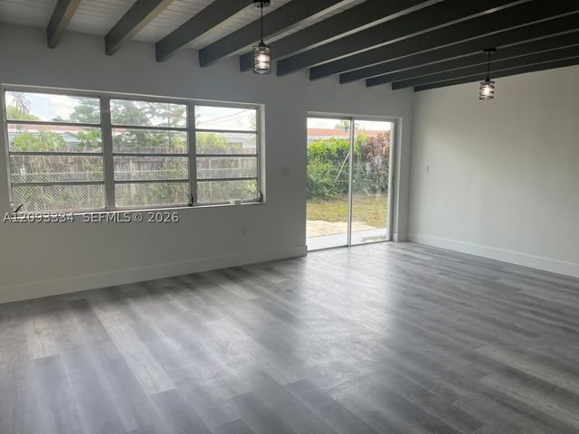 9635 SW 45th Ter, Miami, FL 33165