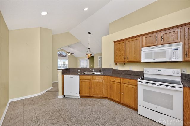 4618 Cobblestone Drive, Tipp City, OH 45371