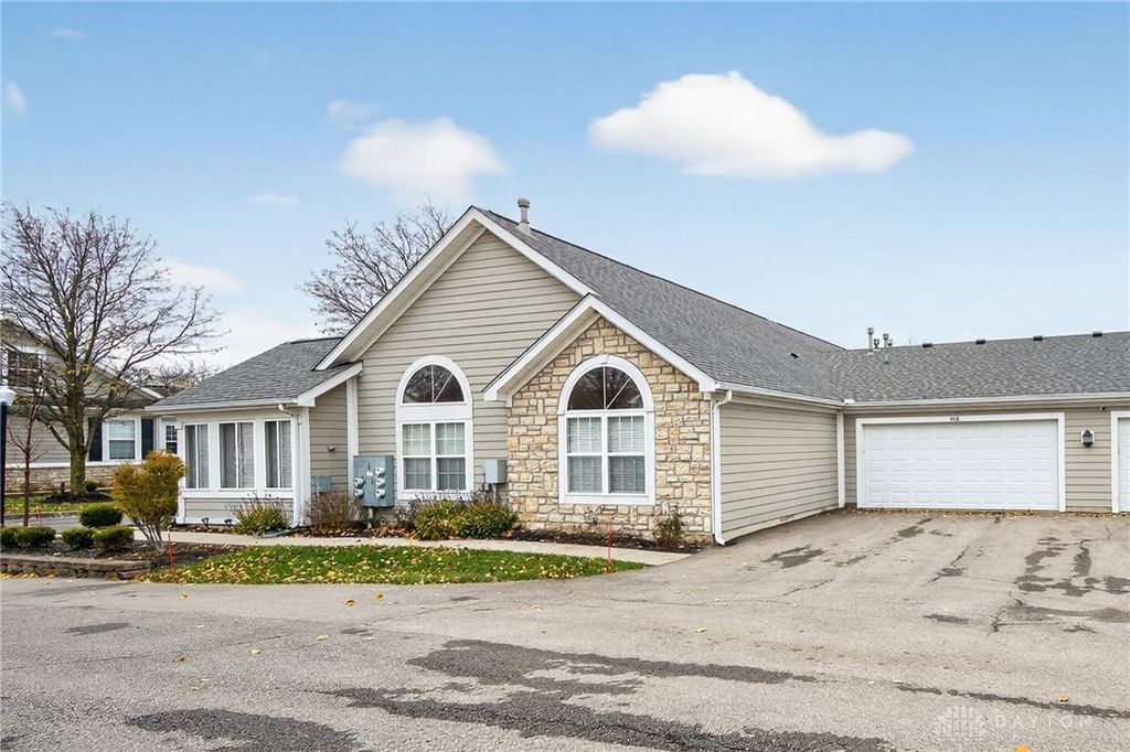 4618 Cobblestone Drive, Tipp City, OH 45371