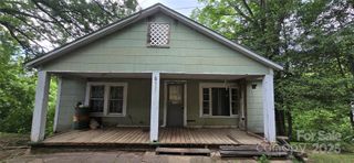 127 Hibriten Mountain Road, Lenoir, NC 28645