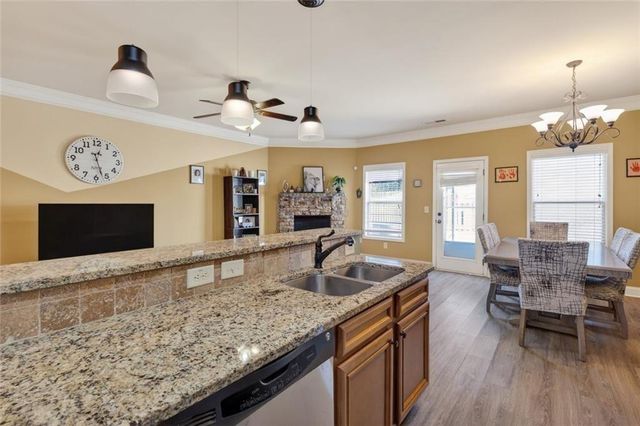 2508 Morgan Chase Drive NE, Buford, GA 30519