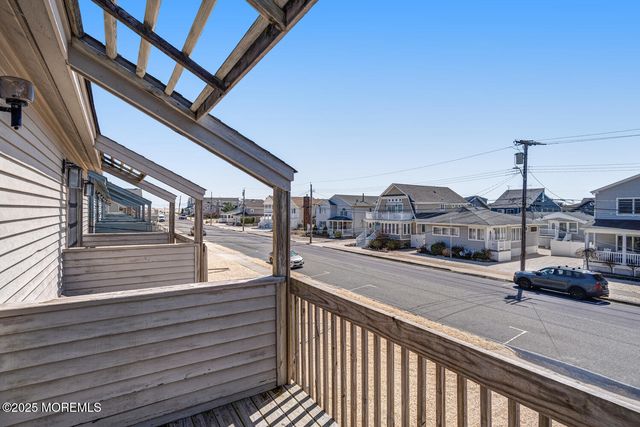 21 Brown Avenue 1, Lavallette, NJ 08735