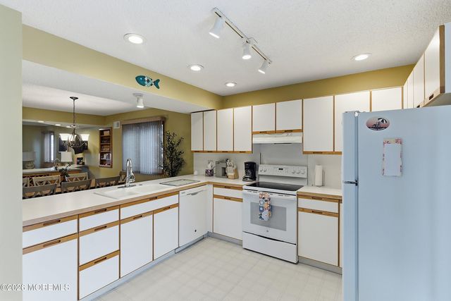 21 Brown Avenue 1, Lavallette, NJ 08735