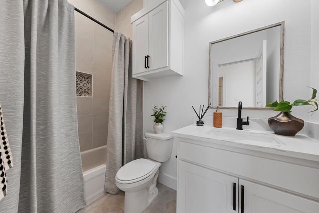 700 Park Drive, Hillsboro, TX 76645