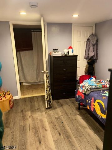 113 Vine St, Roselle Boro, NJ 07203