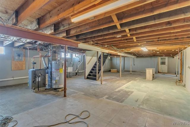 5252 William Street, Lancaster, NY 14086