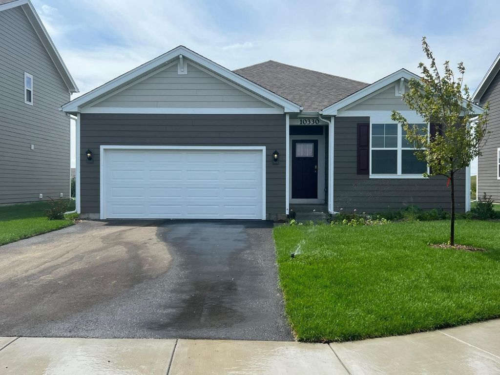 10330 Privet Drive, Crown Point, IN 46307