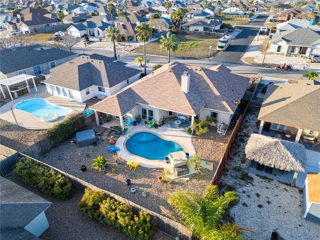 13857 Laffite Dr, Corpus Christi, TX 78418