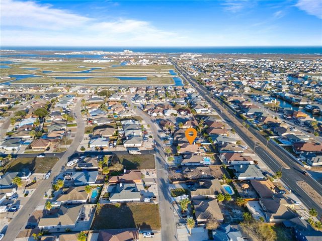 13857 Laffite Dr, Corpus Christi, TX 78418