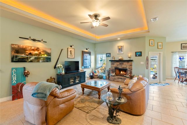 13857 Laffite Dr, Corpus Christi, TX 78418