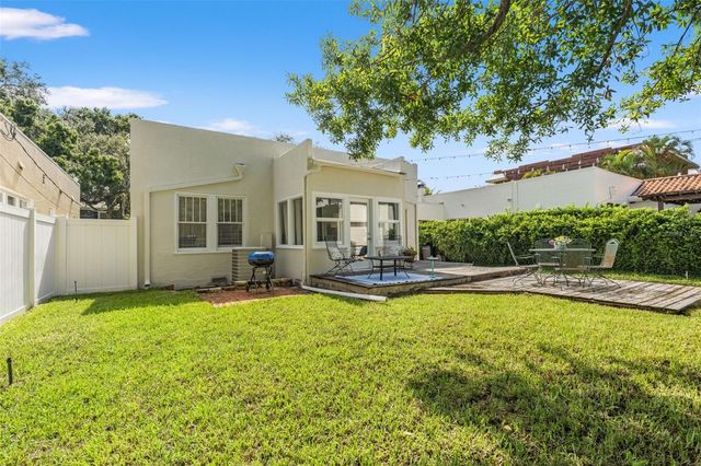 1609 S ARRAWANA AVENUE, Tampa, FL 33629