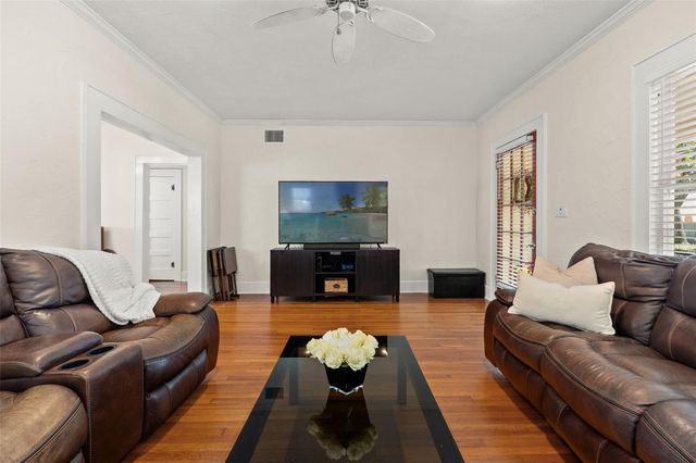 1609 S ARRAWANA AVENUE, Tampa, FL 33629