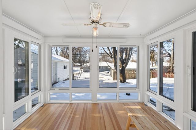 3017 Noble Avenue N, Golden Valley, MN 55422