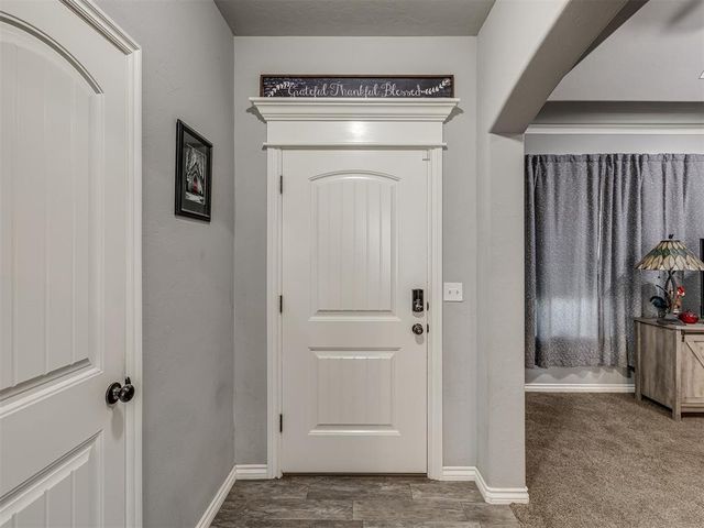 20590 Pioneer Drive, Harrah, OK 73045