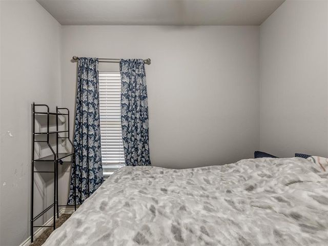 20590 Pioneer Drive, Harrah, OK 73045