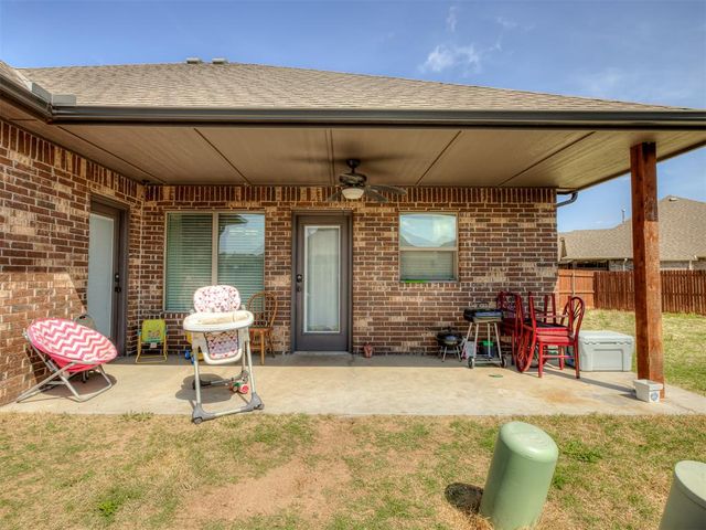 20590 Pioneer Drive, Harrah, OK 73045
