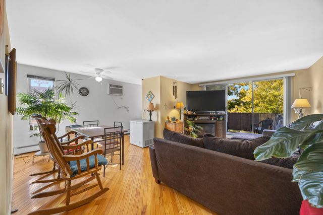 5627 N Kimball Avenue 3B, Chicago, IL 60659