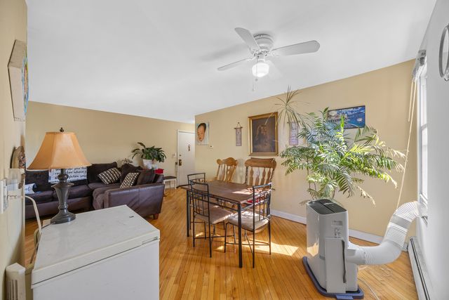 5627 N Kimball Avenue 3B, Chicago, IL 60659
