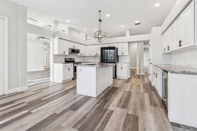 19103 CENTRE ROSE BOULEVARD, Lutz, FL 33558