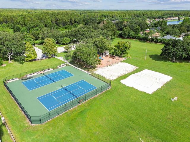 19103 CENTRE ROSE BOULEVARD, Lutz, FL 33558