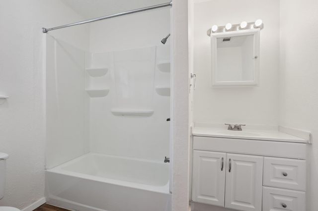 1811 Mearns Meadow BLVD B, Austin, TX 78758