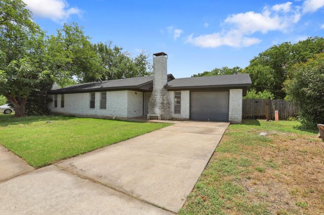 1811 Mearns Meadow BLVD B, Austin, TX 78758