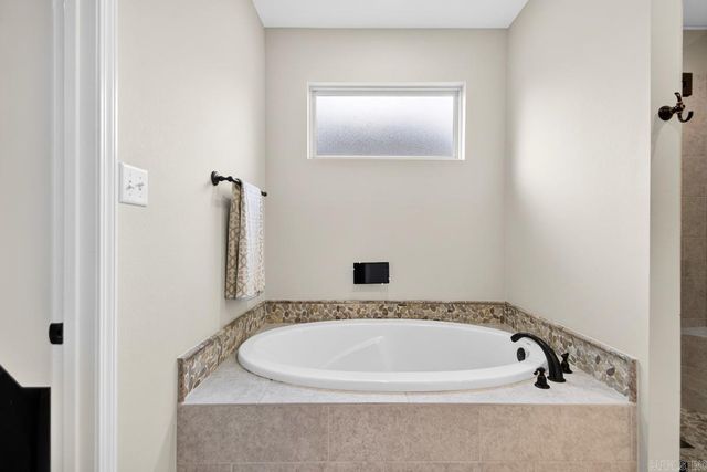 1009 Oak Forest Circle, Sherwood, AR 72120