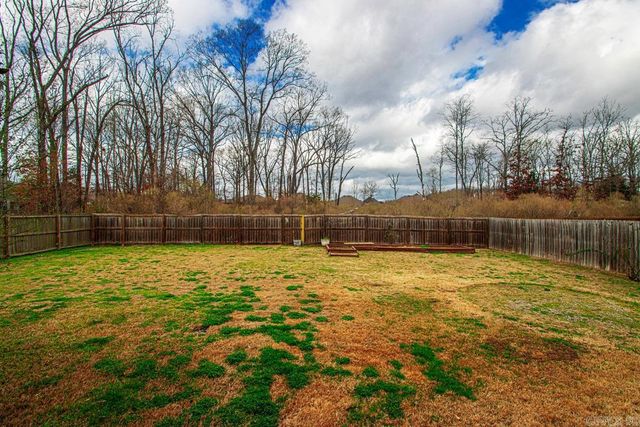 1009 Oak Forest Circle, Sherwood, AR 72120