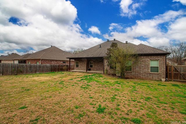 1009 Oak Forest Circle, Sherwood, AR 72120