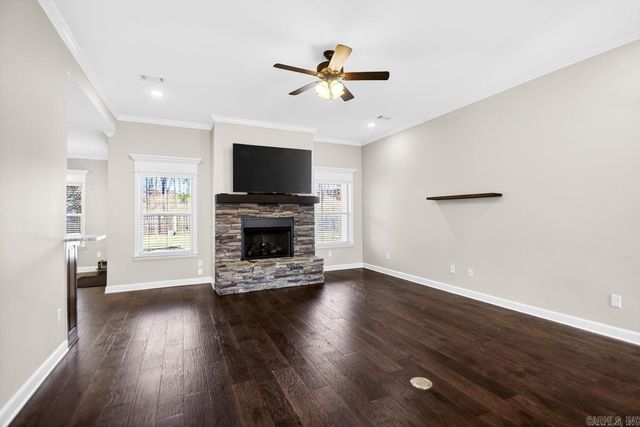 1009 Oak Forest Circle, Sherwood, AR 72120