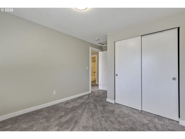 17807 Nw CAMBRAY St, Beaverton, OR 97006