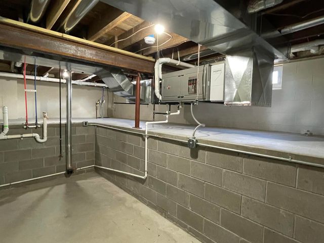 1285 W Nebobish Road, Essexville, MI 48732