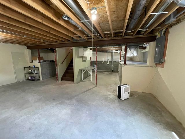1285 W Nebobish Road, Essexville, MI 48732