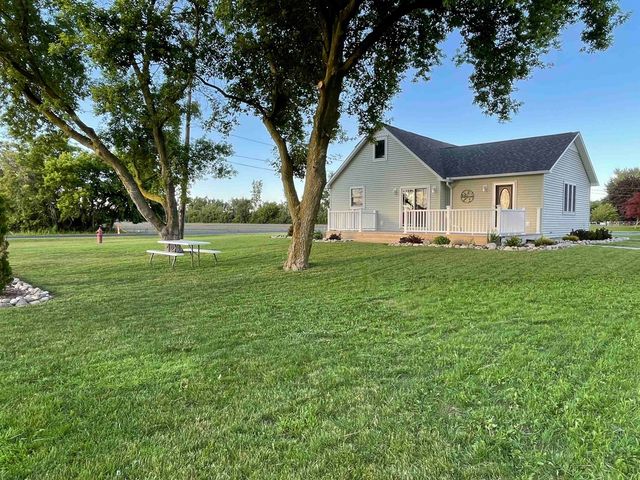 1285 W Nebobish Road, Essexville, MI 48732