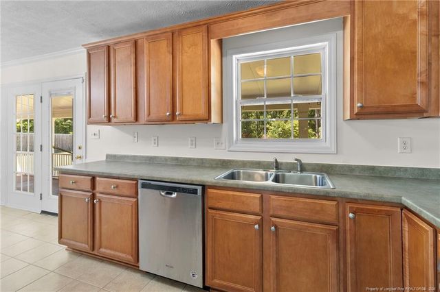 6233 CASTLEBROOKE Lane, Linden, NC 28356