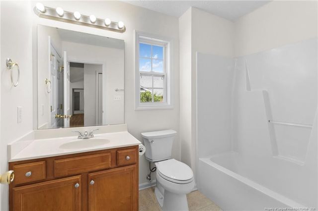 6233 CASTLEBROOKE Lane, Linden, NC 28356