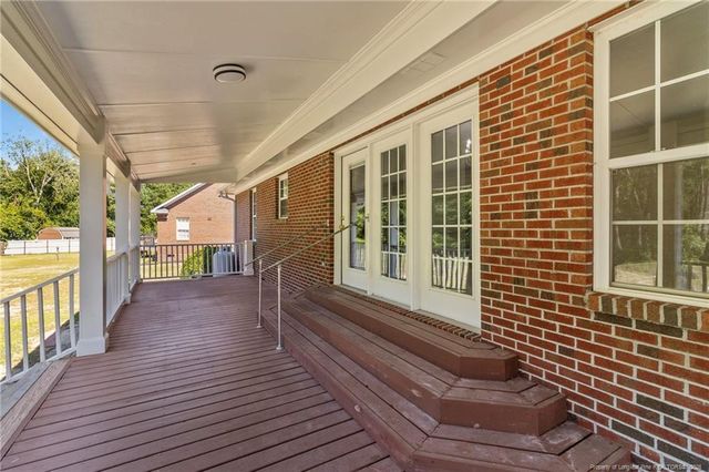6233 CASTLEBROOKE Lane, Linden, NC 28356