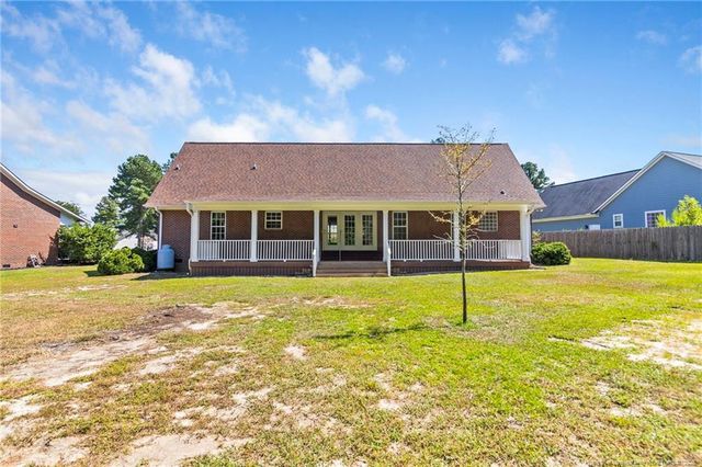 6233 CASTLEBROOKE Lane, Linden, NC 28356