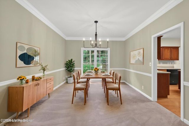 10504 Edgewater Rd, Louisville, KY 40223